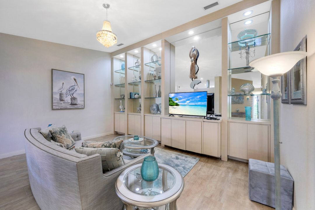 3551 El Verdado Ct, Naples, FL 34109