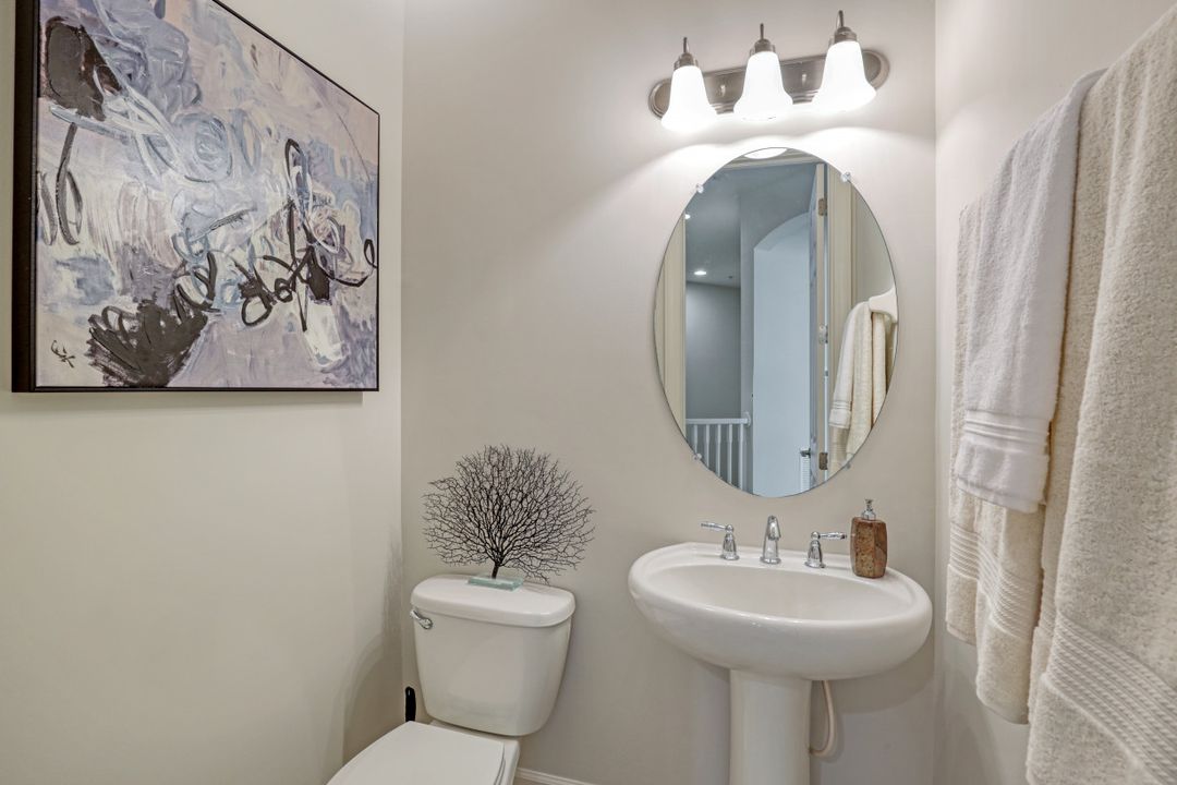 9512 Ironstone Terrace #202, Naples, FL 34120