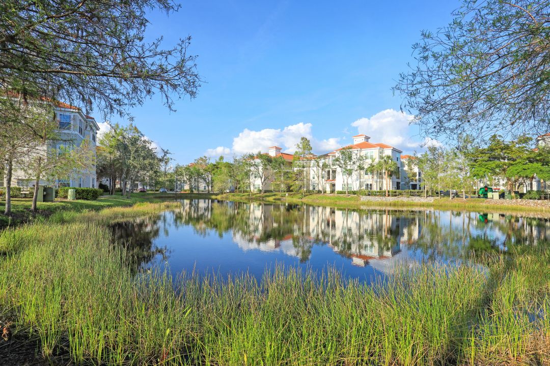 23600 Walden Center Dr #202, Estero, FL 34134