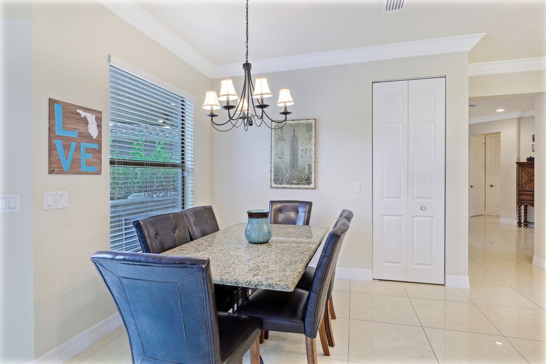 3342 Pacific Dr, Naples, FL 34119