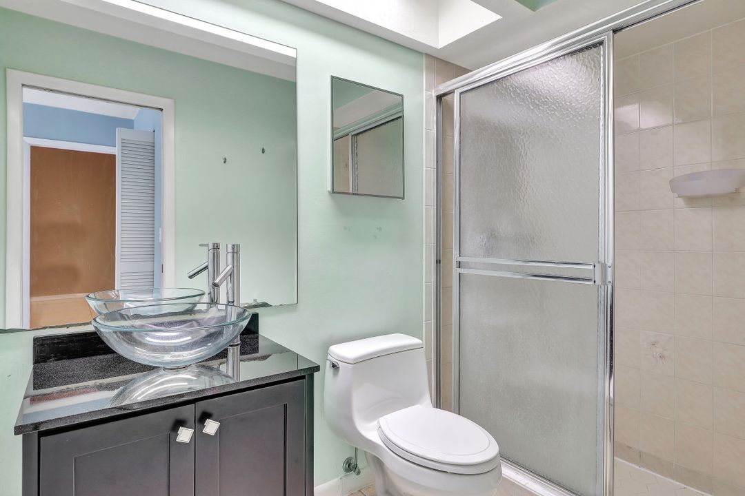 6581 Sable Ridge Ln, Naples, FL 34109