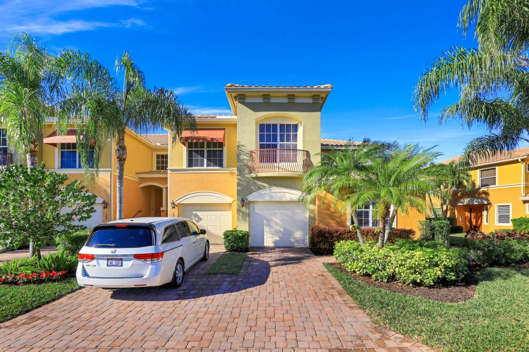 28621 Firenze Way #103, Bonita Springs, FL 34135