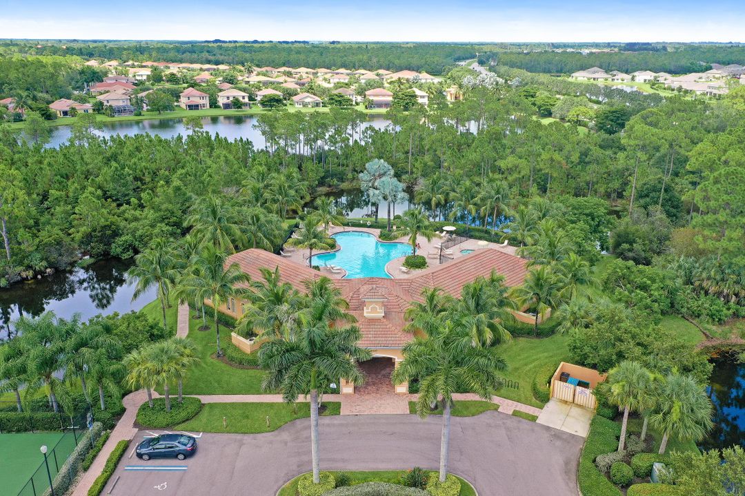 2517 Caslotti Way, Cape Coral, FL 33909