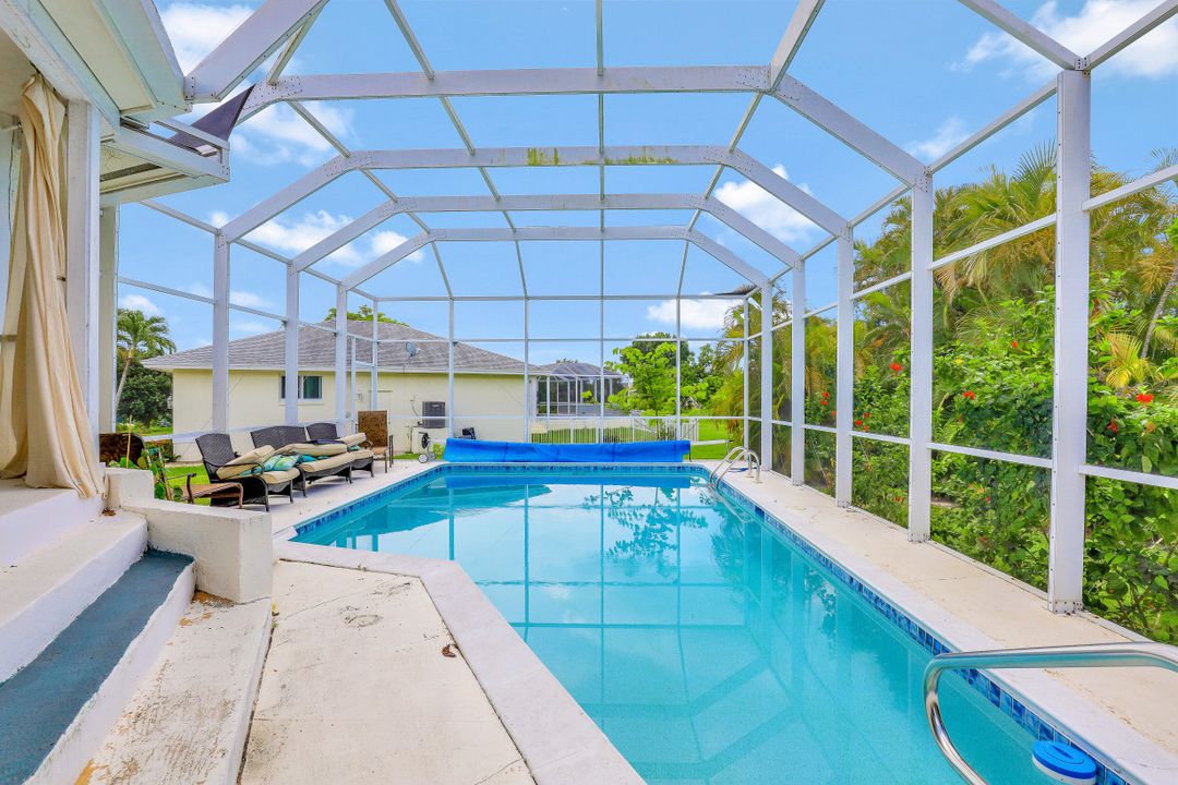 1570 Villa Ct, Marco Island, FL 34145