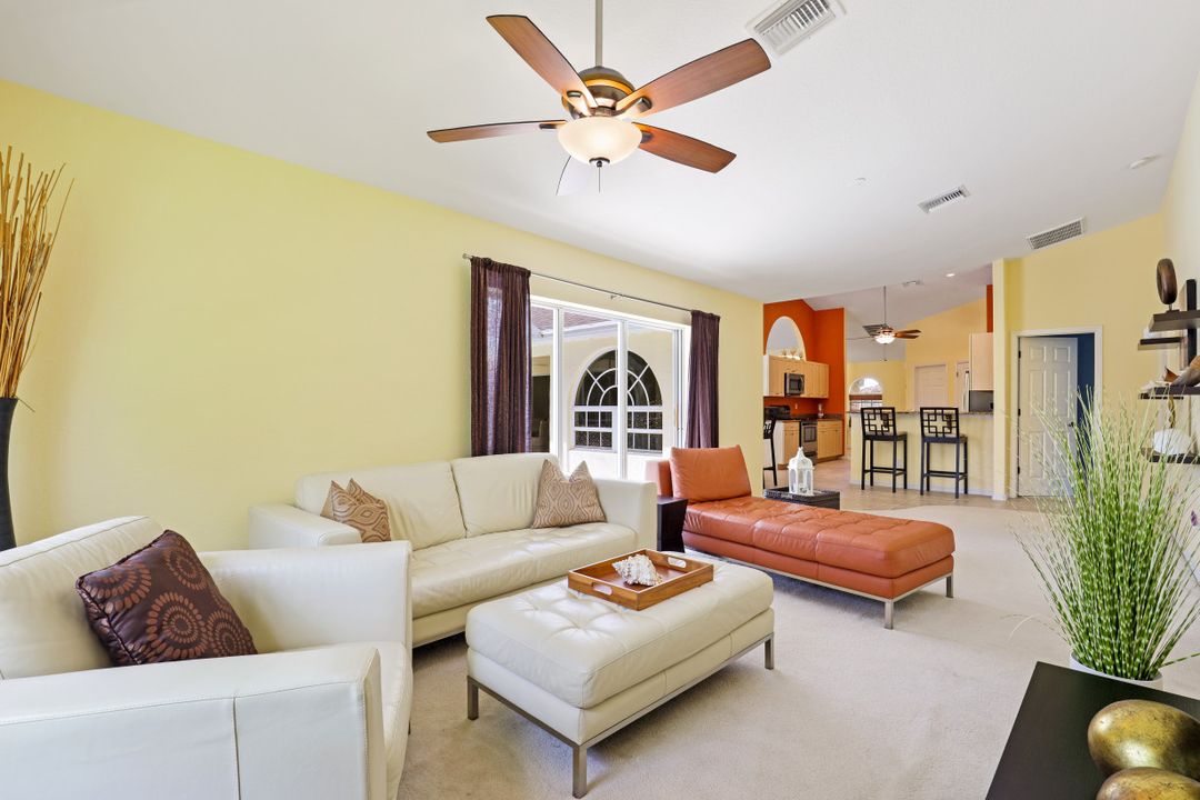 2100 SW 28th Ln, Cape Coral, FL 33914