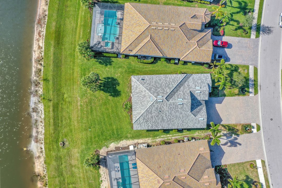 17444 Newberry Ln, Estero, FL 33928