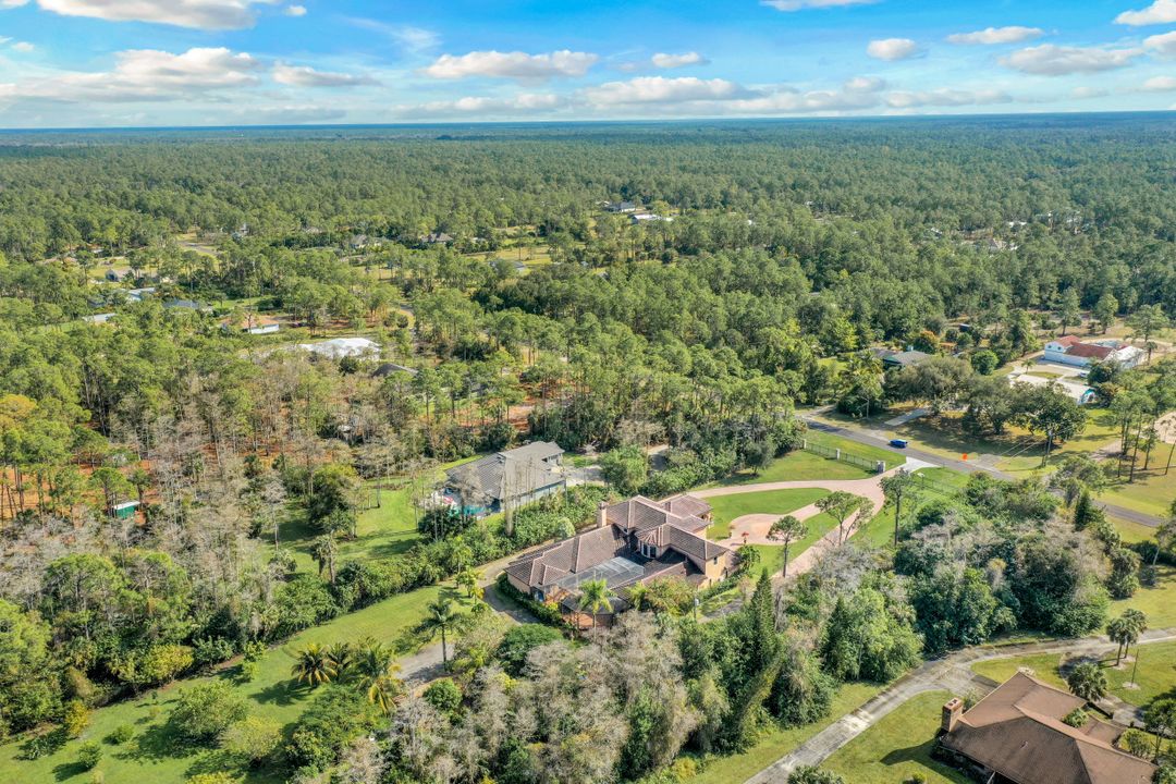 3645 7th Ave NW, Naples, FL 34120