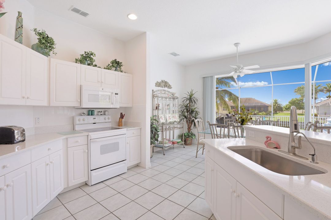 2108 SW 40th Terrace, Cape Coral, FL 33914