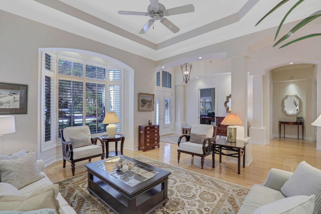 1367 Wood Duck Trail, Naples, FL 34108