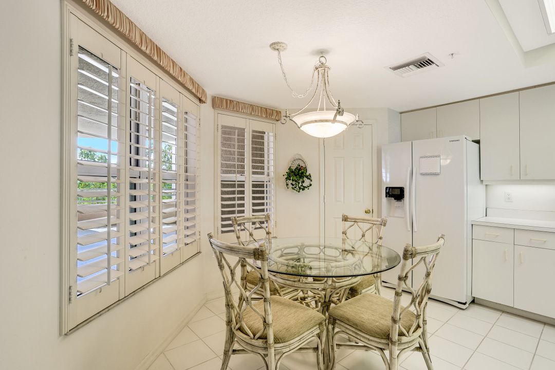 260 Barefoot Beach Blvd #204, Bonita Springs, FL 34134