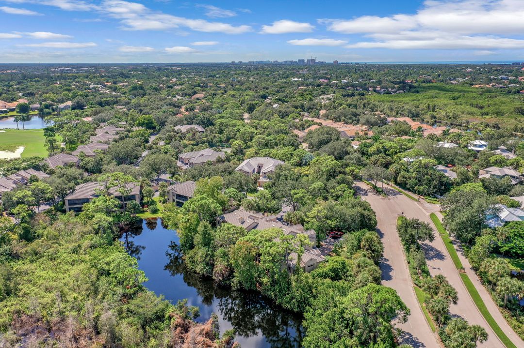 27006 Oakwood Lake Dr, Bonita Springs, FL 34134