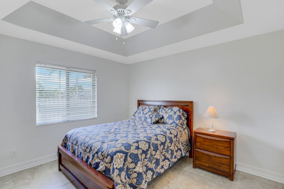 3332 SE 22nd Pl, Cape Coral, FL 33904