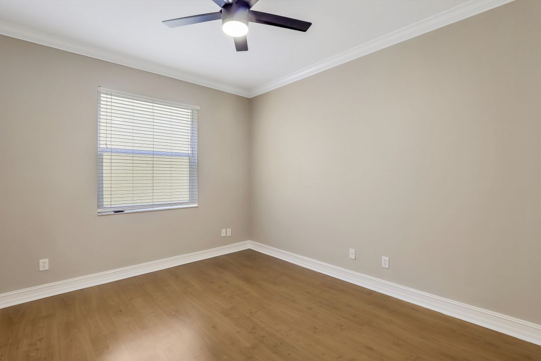 10237 S Silver Palm Dr, Estero, FL 33928