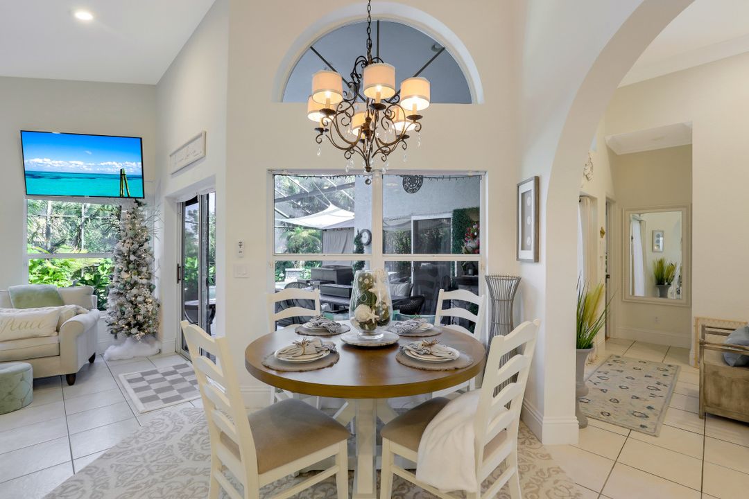 7008 Burnt Sienna Cir, Naples, FL 34109