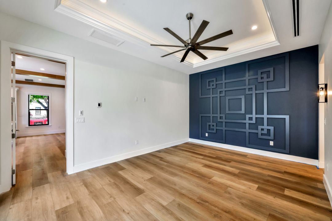 1385 Alcazar Ave, Fort Myers, FL 33901