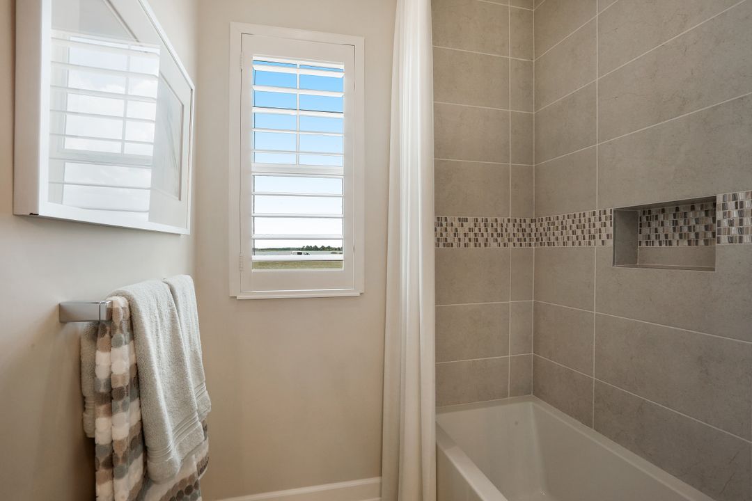 16201 Bluestem Ln, Punta Gorda, FL 33982