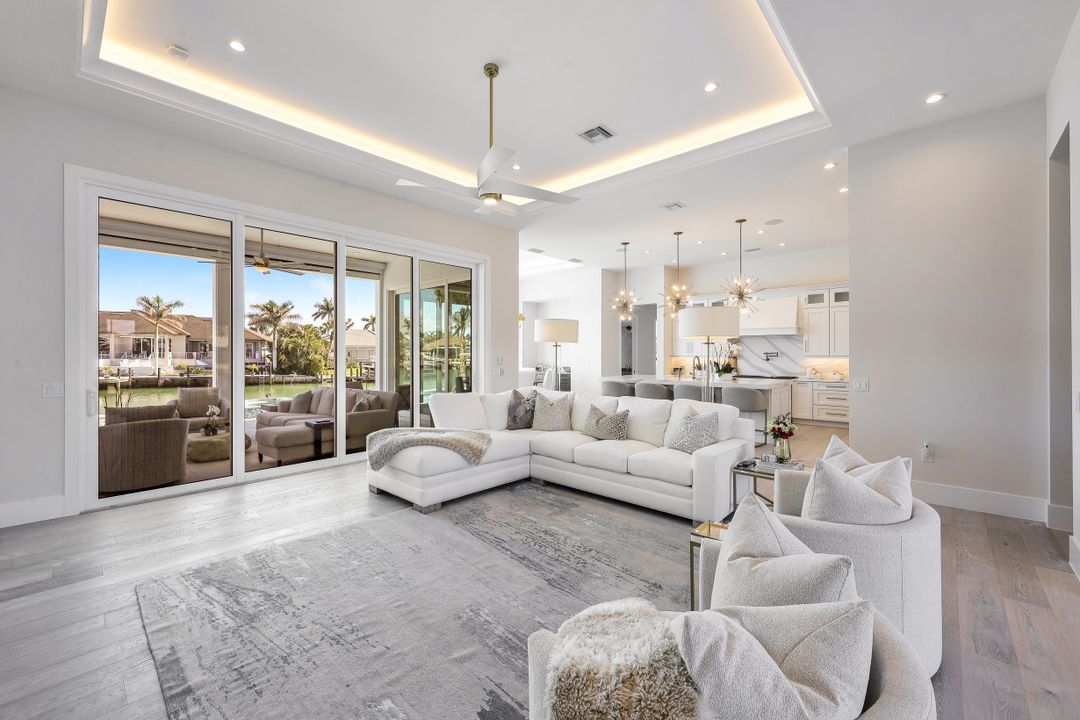 1250 Spanish Ct, Marco Island, FL 34145