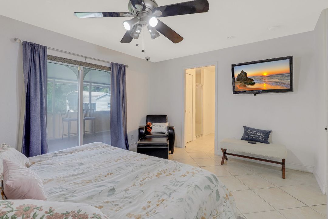 3660 20th Ave SE, Naples, FL 34117