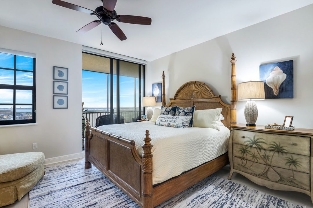 5781 Cape Harbour Dr #1009, Cape Coral, FL 33914