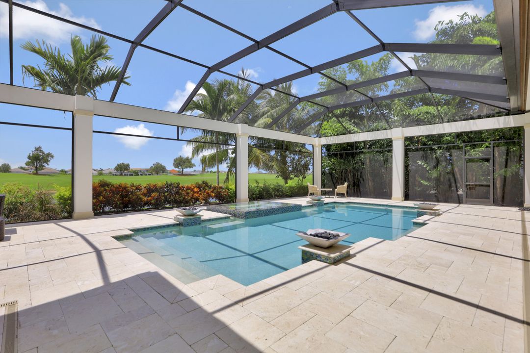 16434 Seneca Way, Naples, FL 34110