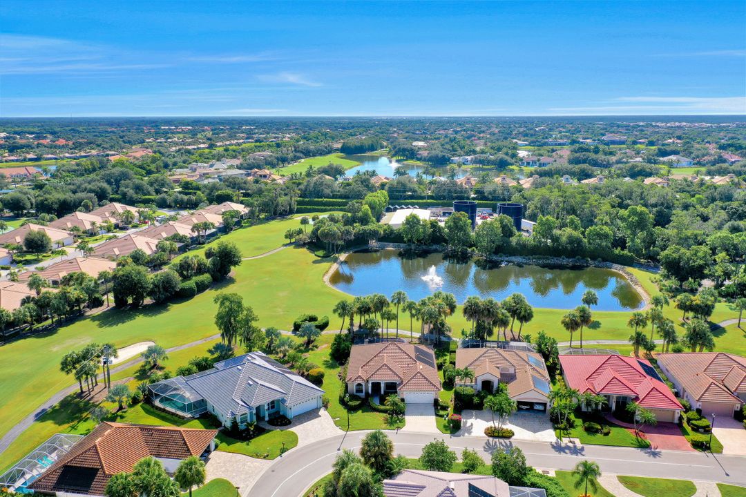 12703 Hunters Ridge Dr, Bonita Springs, FL 34135