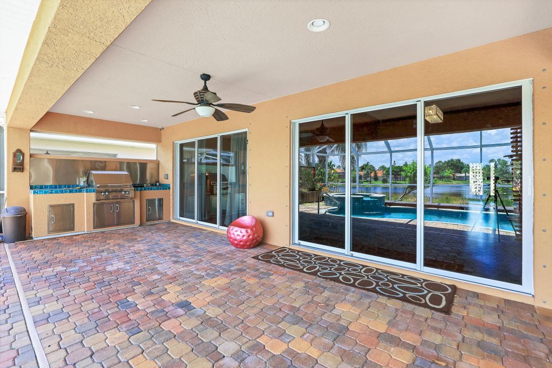 9308 La Bianco St, Fort Myers, FL 33967