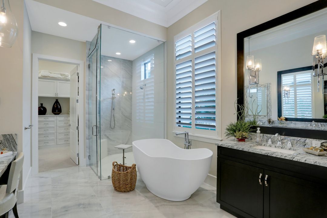 10510 Via Torino Way, Miromar Lakes, FL 33913