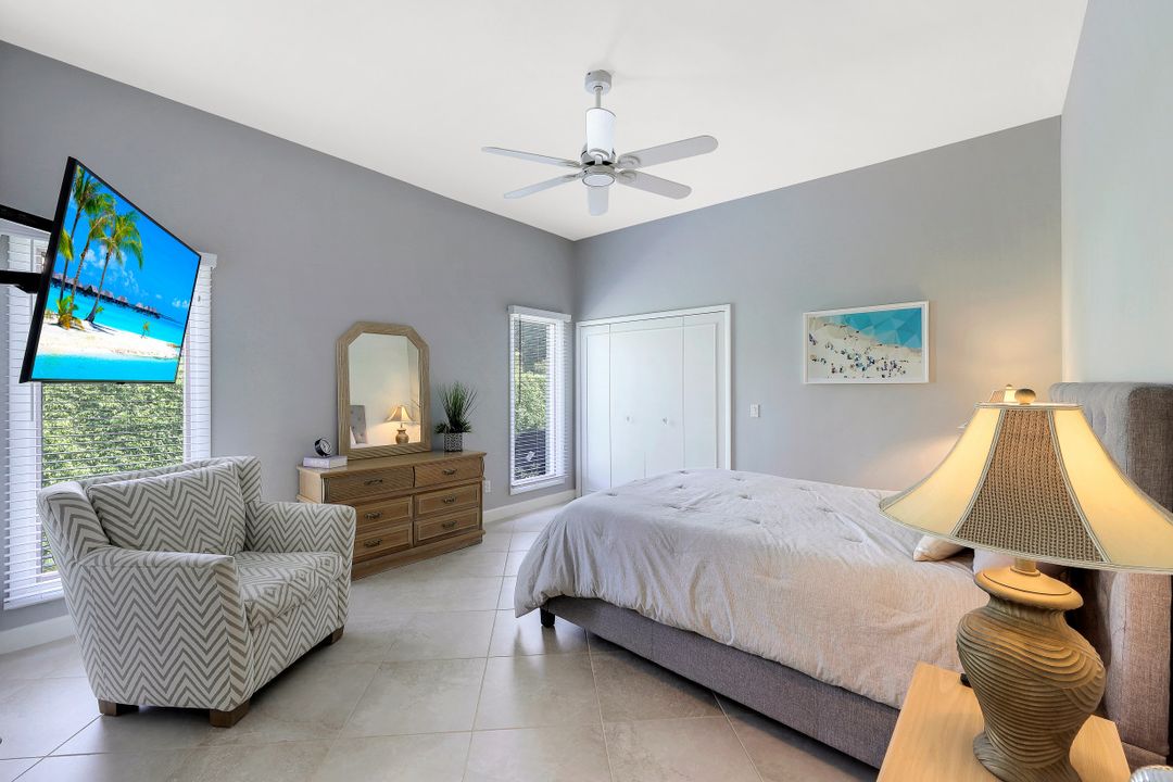 621 S Barfield Dr, Marco Island, FL 34145