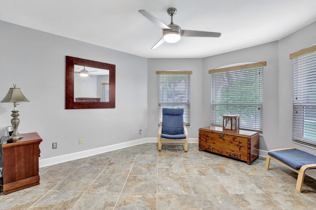 2130 SW 51st St, Cape Coral, FL 33914