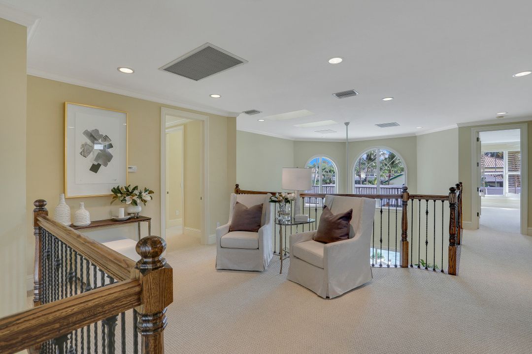 232 Point Salerno, Naples, FL 34108