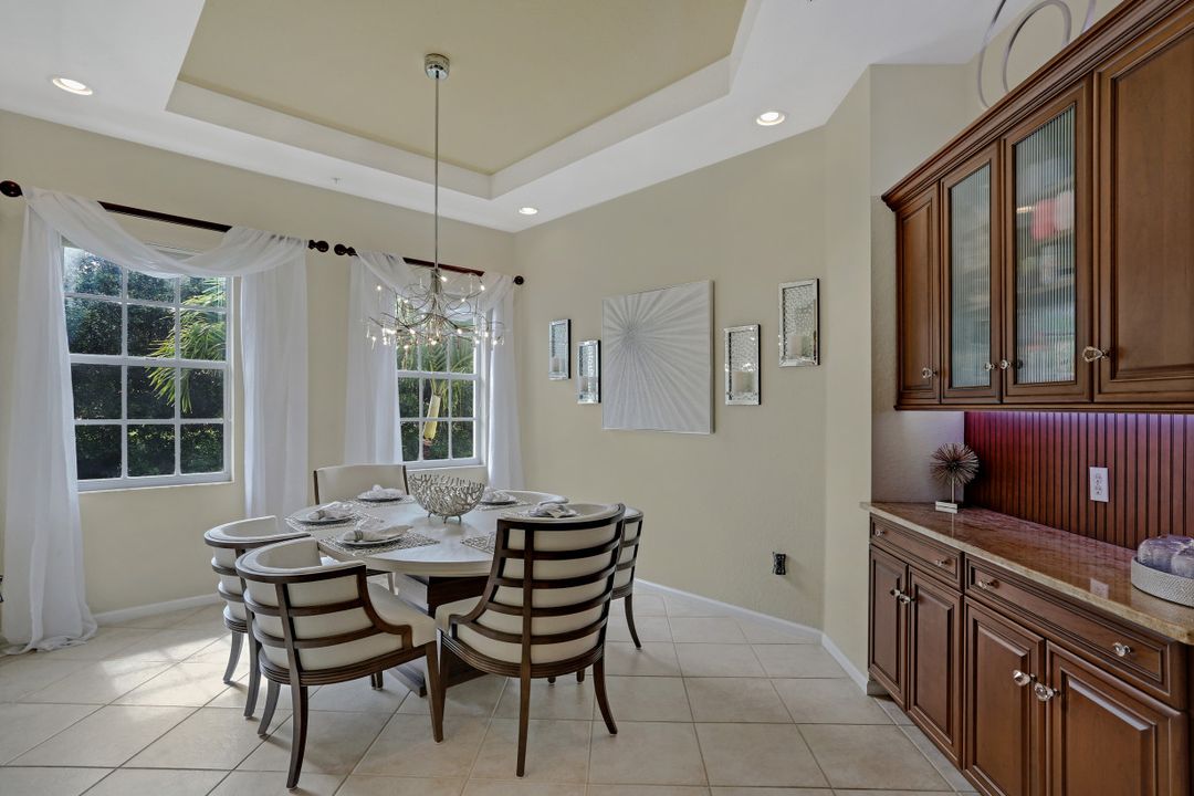 10115 Valiant Ct #202, Miromar Lakes, FL 33913