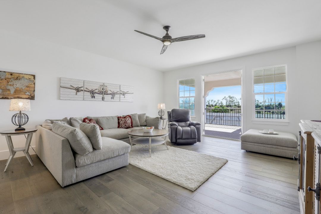 3202 Cullowee Ln, Naples, FL 34109