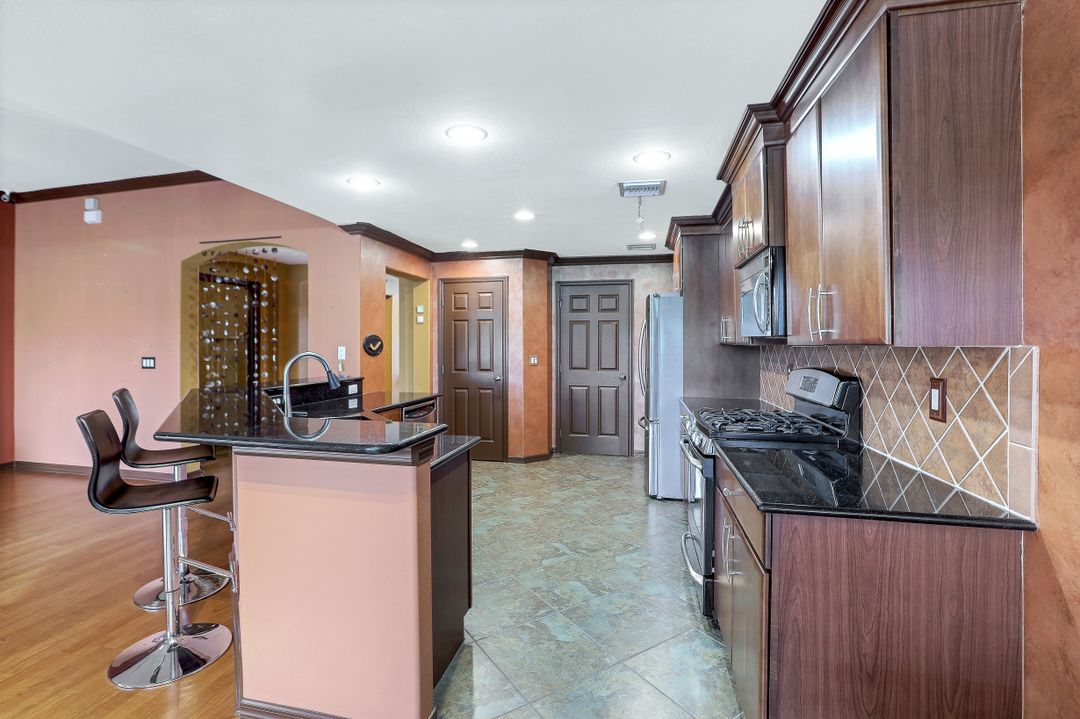 9308 La Bianco St, Fort Myers, FL 33967