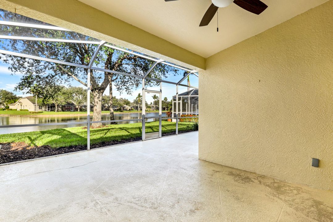 8388 Ibis Cove Cir, Naples, FL 34119