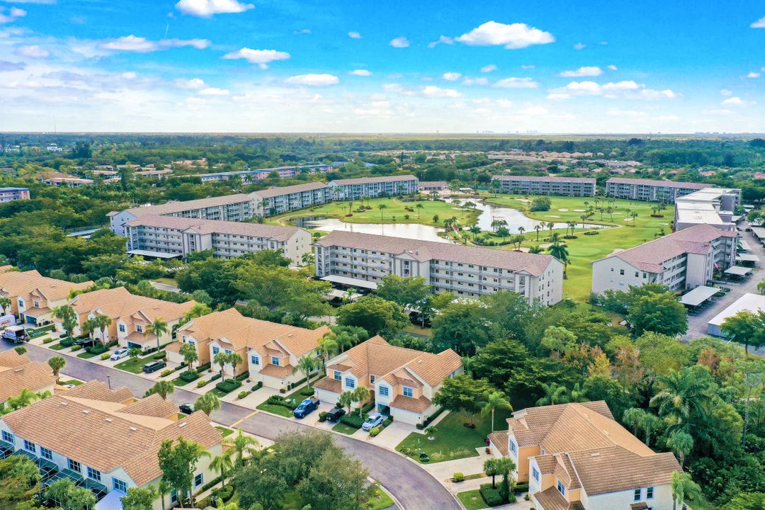 8430 Village Edge Cir, Fort Myers, FL 33919