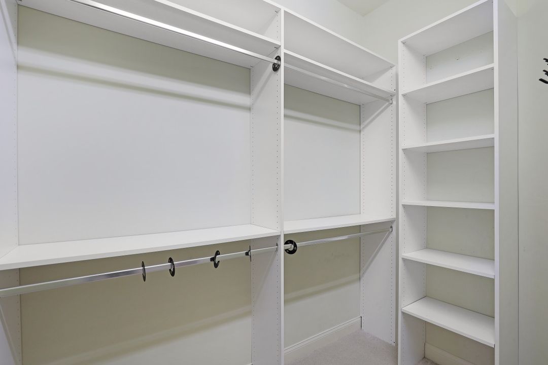 2046 Imperial Cir, Naples, FL 34110