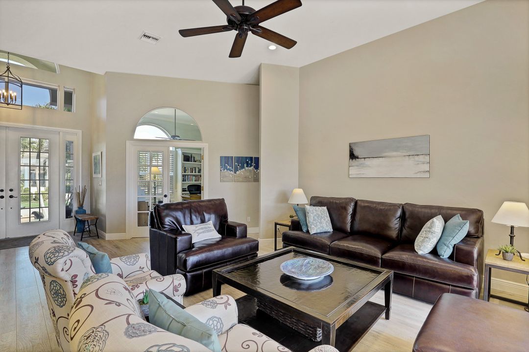 264 Rockhill Ct, Marco Island, FL 34145