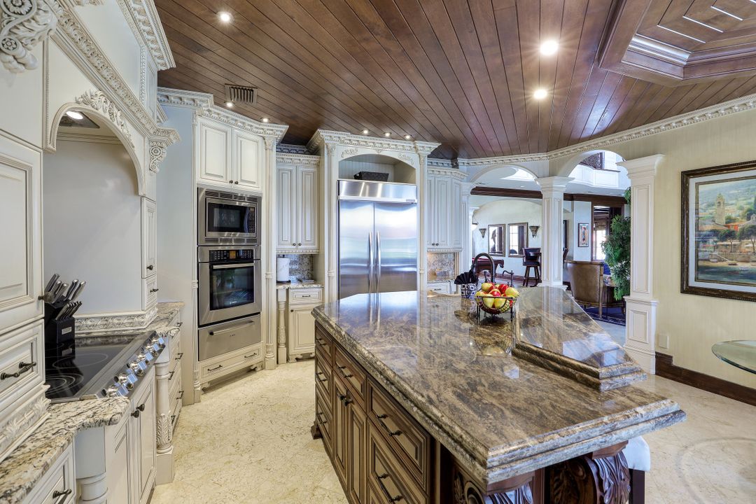737 Plantation Ct, Marco Island, FL 34145