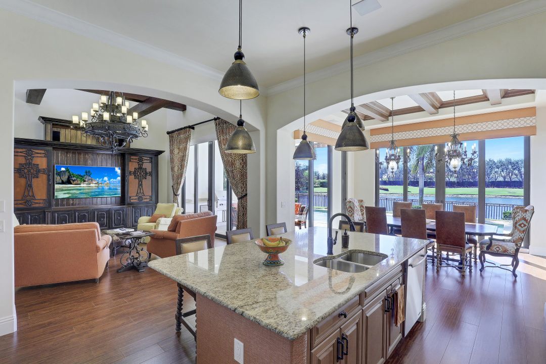 16671 Pistoia Way, Naples, FL 34110