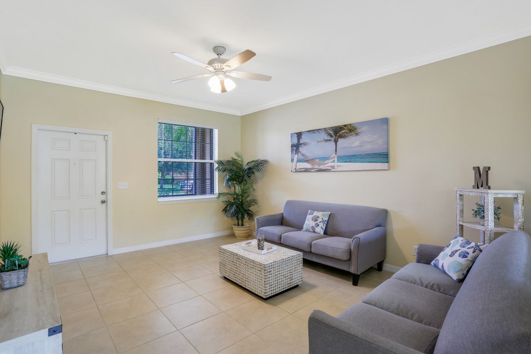10007 Via San Marco Loop, Fort Myers, FL 33905