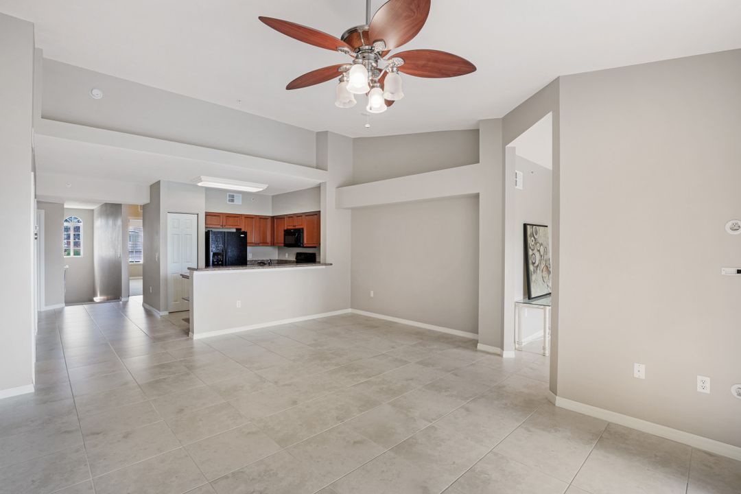 20131 Estero Gardens Cir #206, Estero, FL 33928