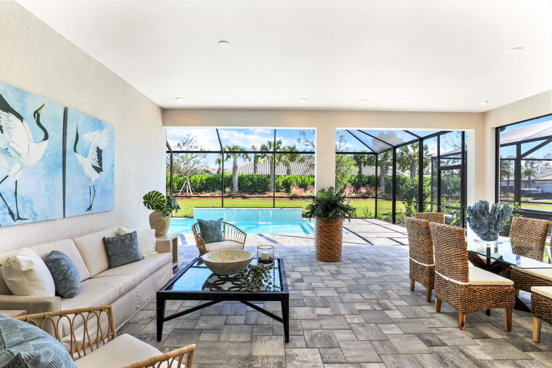 8924 Cappello Ct, Naples, FL 34119