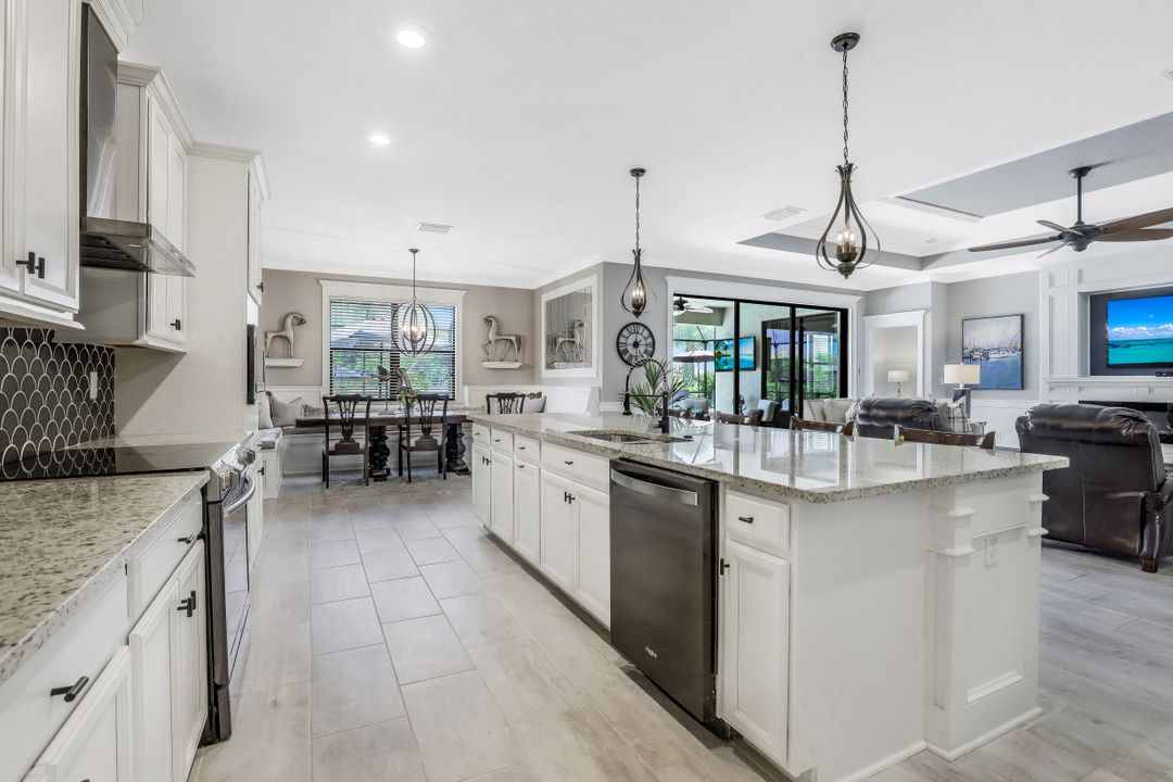 19795 Beverly Park Rd, Estero, FL 33928