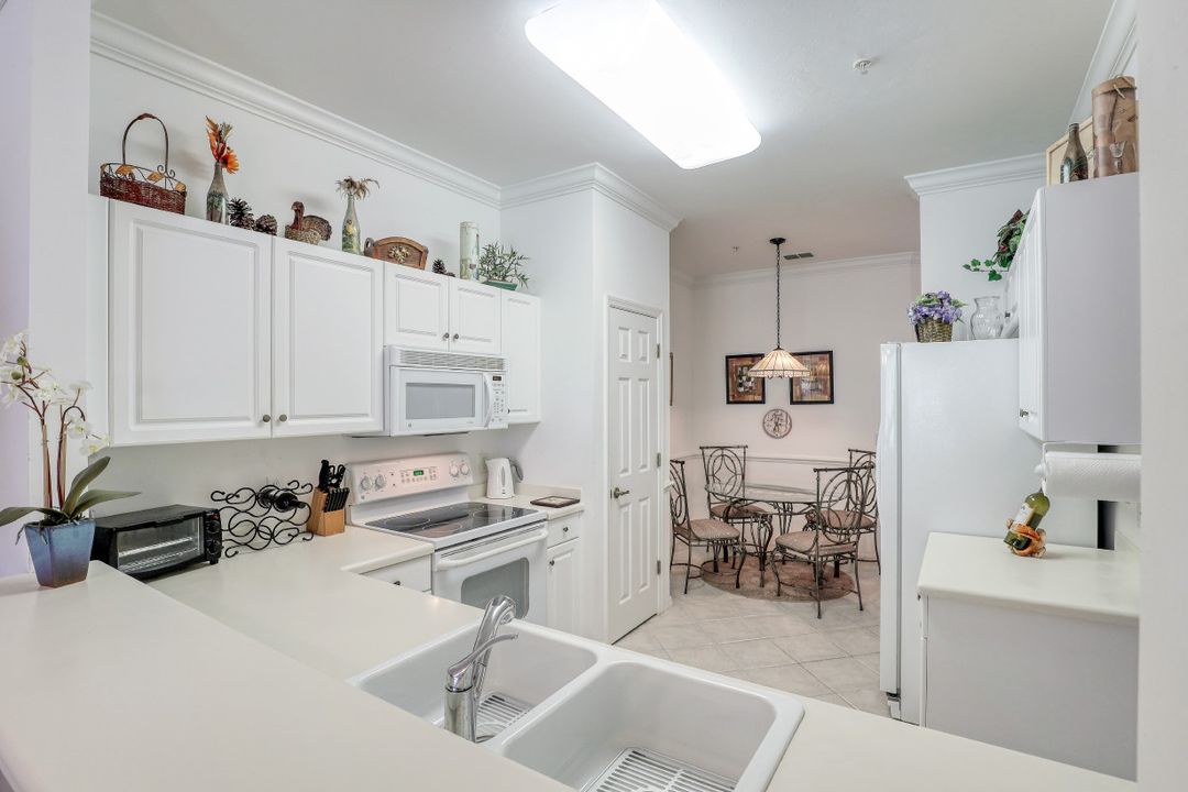 19421 Cromwell Ct #202, Fort Myers, FL 33912