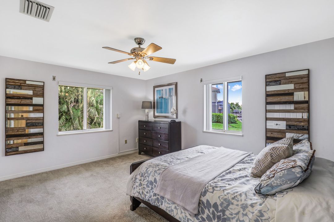 370 Cottage Ct, Marco Island, FL 34145