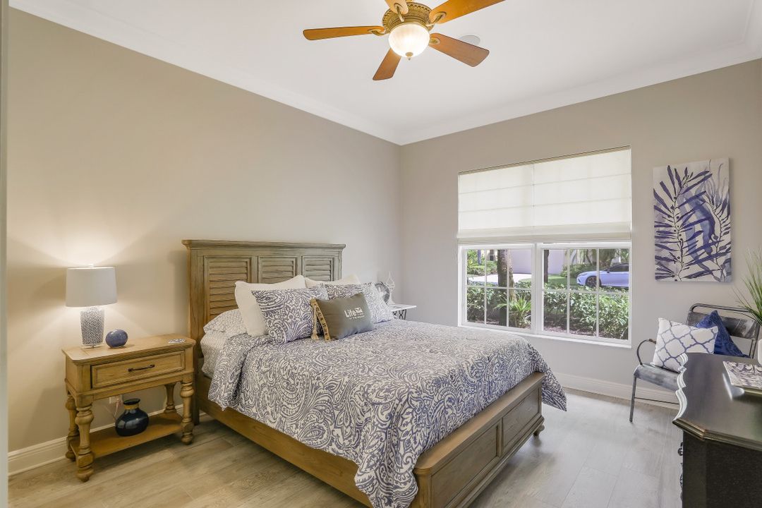 28637 Pienza Ct, Bonita Springs, FL 34135