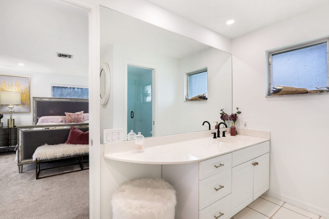 2150 Shad Ct, Naples, FL 34102