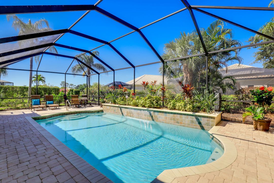 24761 Goldcrest Dr, Bonita Springs, FL 34134