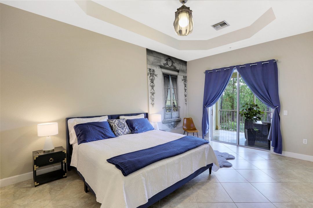 7874 Clemson St #202, Naples, FL 34104