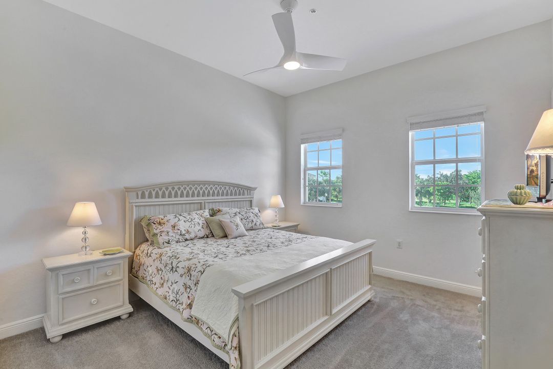 9243 Tesoro Ln #204, Naples, FL 34114